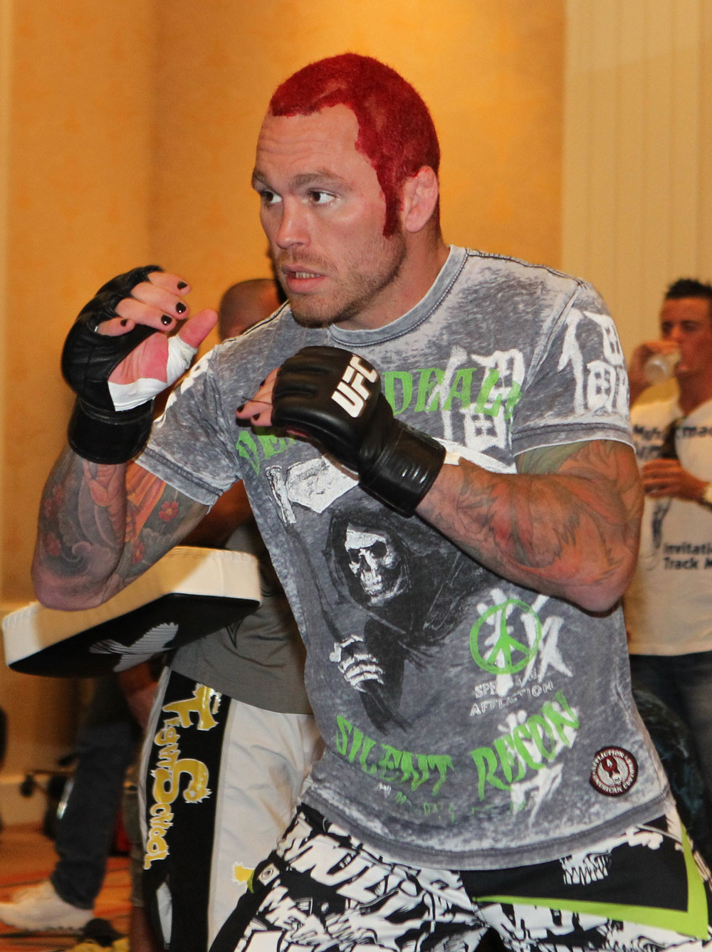 UFC 132 Open Workouts: Chris Leben