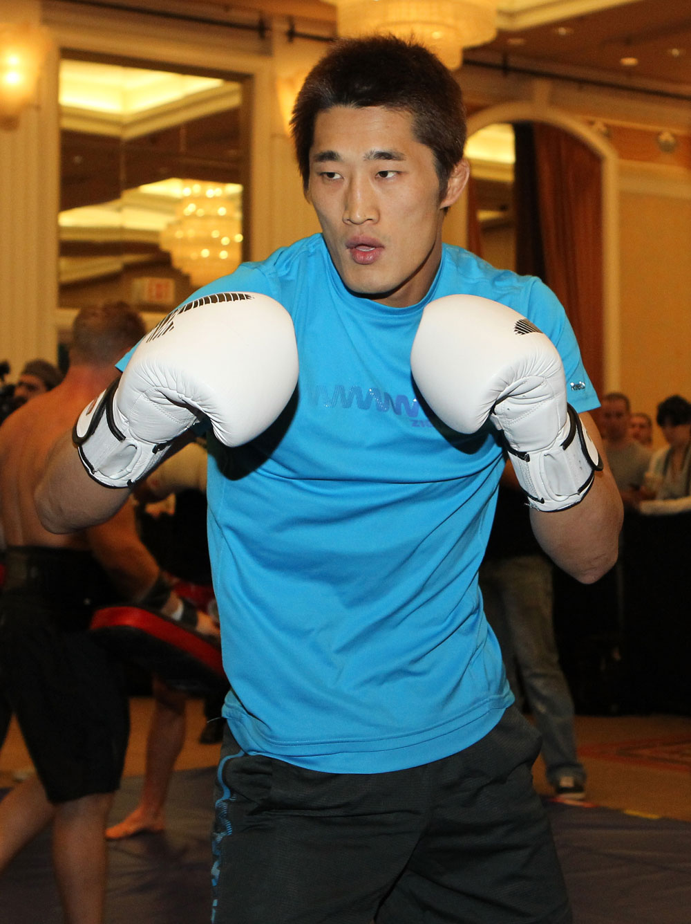 UFC 132 Open Workouts: Dong Hyun Kim