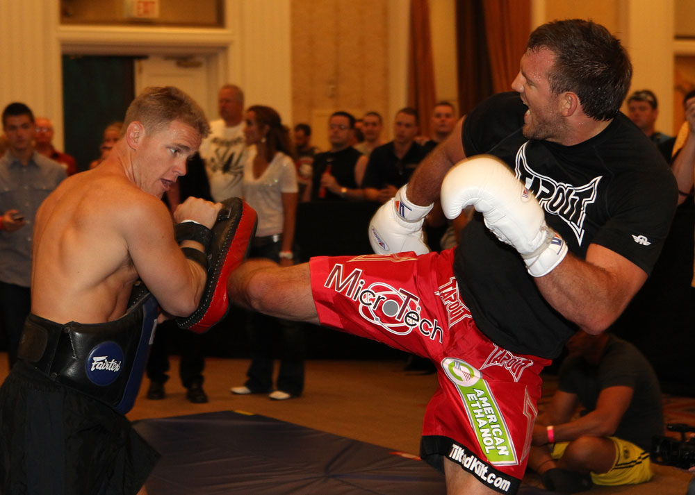 UFC 132 Open Workouts: Ryan Bader