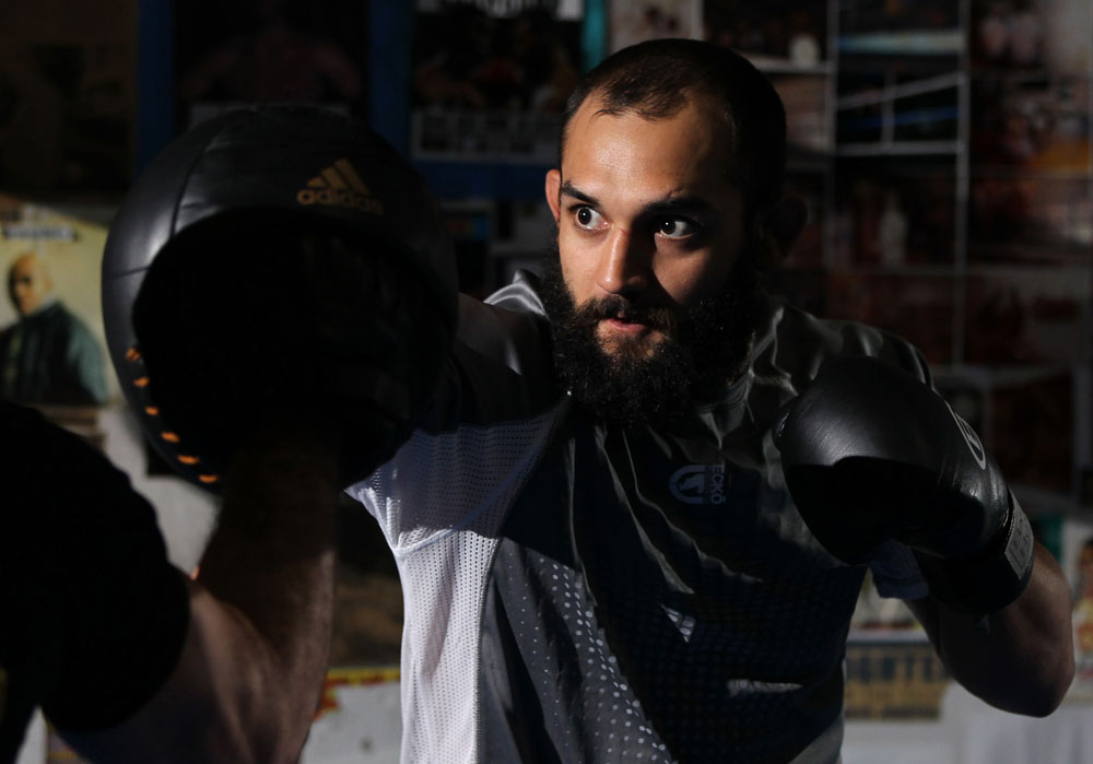 NEW YORK, NY - MAY 02: Johny Hendricks works out for the fans and media during the UFC on FOX open workouts at Church Street Boxing Gym on May 2, 2012 in New York City. (Photo by Josh Hedges/Zuffa LLC/Zuffa LLC via Getty Images)