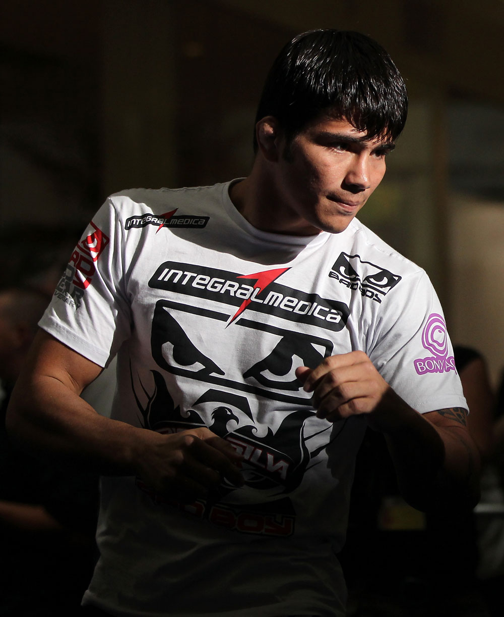 SUNRISE, FL - JUNE 06:   Erick Silva works out for fans and media during the UFC open workouts at Sawgrass Mills Mall on June 6, 2012 in Sunrise, Florida.  (Photo by Josh Hedges/Zuffa LLC/Zuffa LLC via Getty Images)