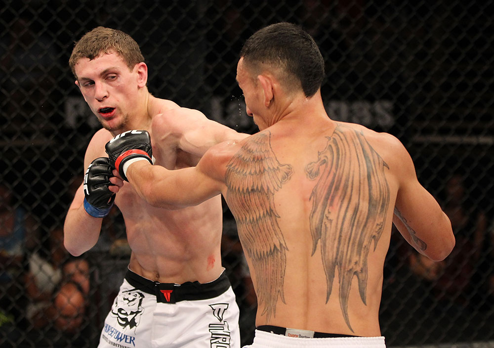 tuflive_07_holloway_vs_schilling_009.jpg