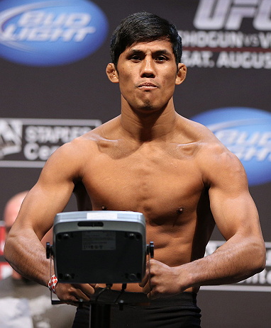 LOS ANGELES - AUGUST 03: Nam Phan makes weight during the UFC on FOX weigh in at Staples Center on August 3, 2012 in Los Angeles, California. (Photo by Josh Hedges/Zuffa LLC/Zuffa LLC via Getty Images)