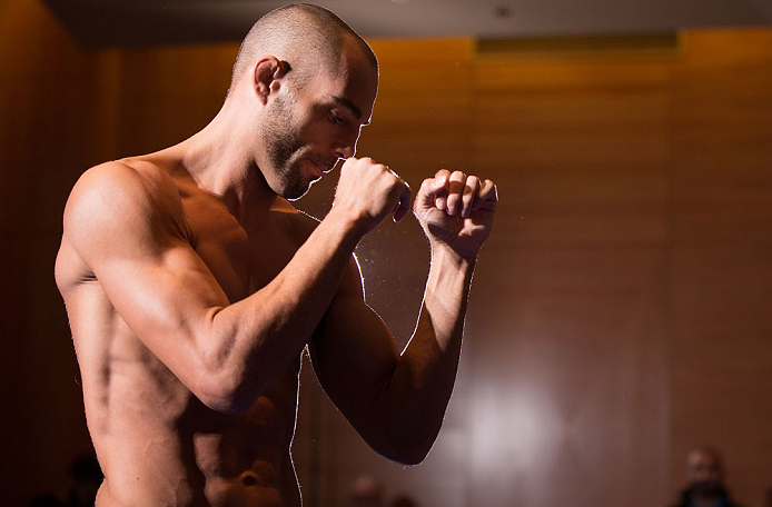 Mike Swick works out for fans and media during the UFC on FOX open workouts on 12/05/12 in Seattle, WA. (Photo by Josh Hedges/Zuffa LLC)