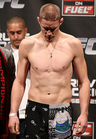 NOTTINGHAM, ENGLAND - SEPTEMBER 28: Duane Ludwig weighs in during the UFC on Fuel TV weigh in at Capital FM Arena on September 28, 2012 in Nottingham, England. (Photo by Josh Hedges/Zuffa LLC/Zuffa LLC via Getty Images)
