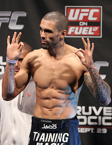 NOTTINGHAM, ENGLAND - SEPTEMBER 28: Che Mills weighs in during the UFC on Fuel TV weigh in at Capital FM Arena on September 28, 2012 in Nottingham, England. (Photo by Josh Hedges/Zuffa LLC/Zuffa LLC via Getty Images)