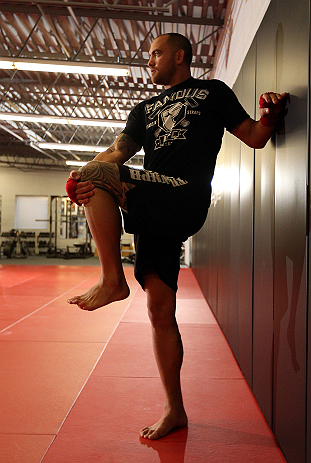 MINNEAPOLIS, MN - OCTOBER 02:  Travis Browne works out for media and fans during an open training session at Cellar Kickboxing and Martial Arts on October 2, 2012 in Minneapolis, Minnesota.  (Photo by Josh Hedges/Zuffa LLC/Zuffa LLC via Getty Images)