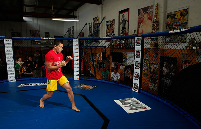 GOLD COAST, AUSTRALIA - DECEMBER 13: Robert Whittaker works out for the media during the UFC on FX open workouts on December 13, 2012 at Boonchu Gym in Gold Coast, Australia. (Photo by Josh Hedges/Zuffa LLC/Zuffa LLC via Getty Images)