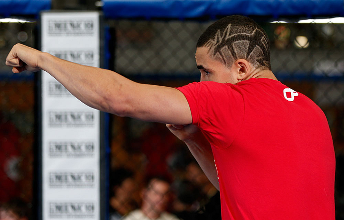 GOLD COAST, AUSTRALIA - DECEMBER 13: Robert Whittaker works out for the media during the UFC on FX open workouts on December 13, 2012 at Boonchu Gym in Gold Coast, Australia. (Photo by Josh Hedges/Zuffa LLC/Zuffa LLC via Getty Images)