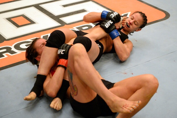 Baszler makes easy work of Schneider Baszler makes easy work of Schneider