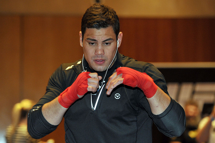 LAS VEGAS, NV - DECEMBER 13: UFC fighter Shane Del Rosario works out for the media during the Ultimate Fighter 16 Finale open workouts at The Joint at the Hard Rock Hotel and Casino on December 13, 2012 in Las Vegas, Nevada. (Photo by Jeff Bottari/Zuffa LLC/Zuffa LLC)
