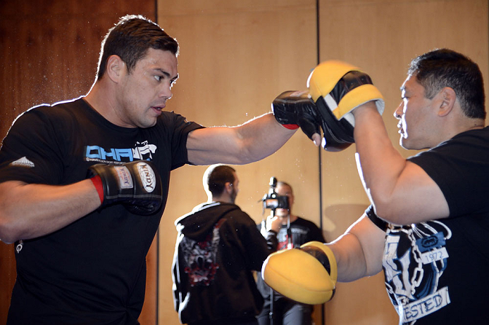 LAS VEGAS, NV - DECEMBER 13: UFC fighter Shane Del Rosario works out for the media during the Ultimate Fighter 16 Finale open workouts at The Joint at the Hard Rock Hotel and Casino on December 13, 2012 in Las Vegas, Nevada. (Photo by Jeff Bottari/Zuffa LLC/Zuffa LLC)