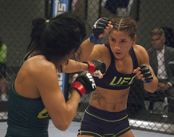 TUF Photo Gallery: The Ultimate Fighter: Episode 1 Octagon Photos