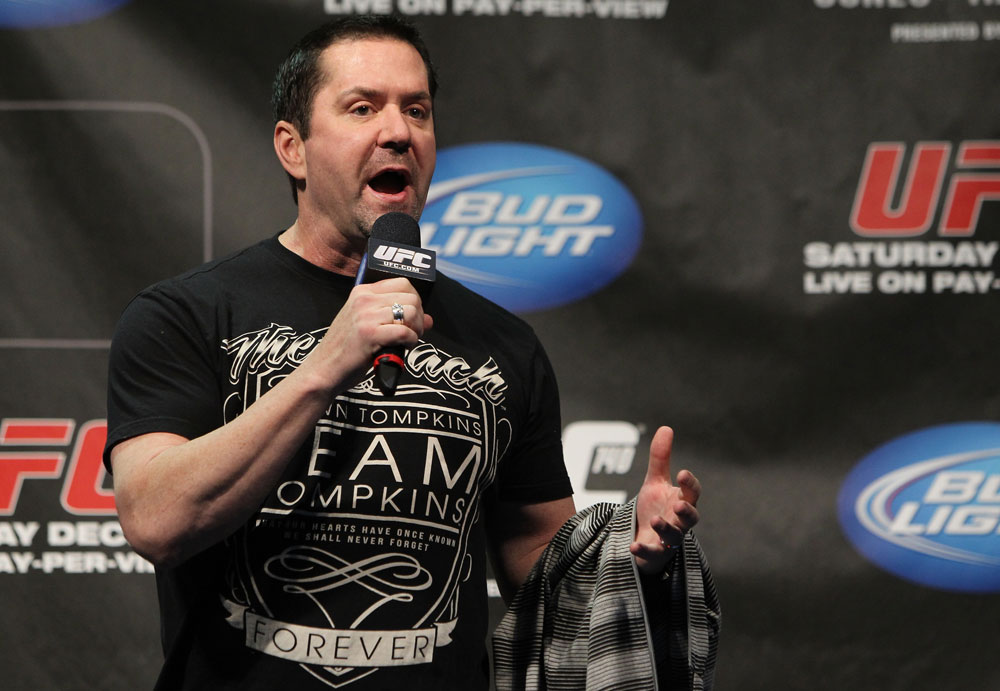 TORONTO, ON - DECEMBER 09:  UFC commentator Mike Goldberg interacts with fans during a Q&A session before the UFC 140 Official Weigh-in at the Air Canada Centre on December 9, 2011 in Toronto, Canada.  (Photo by Josh Hedges/Zuffa LLC/Zuffa LLC via Getty Images)