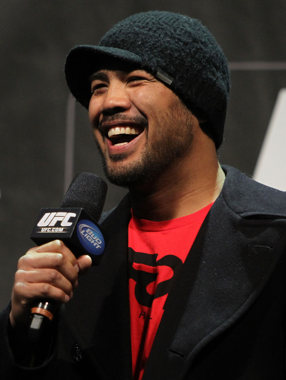 TORONTO, ON - DECEMBER 09:  UFC Middleweight contender Mark Munoz interacts with fans during a Q&A session before the UFC 140 Official Weigh-in at the Air Canada Centre on December 9, 2011 in Toronto, Canada.  (Photo by Josh Hedges/Zuffa LLC/Zuffa LLC via Getty Images)