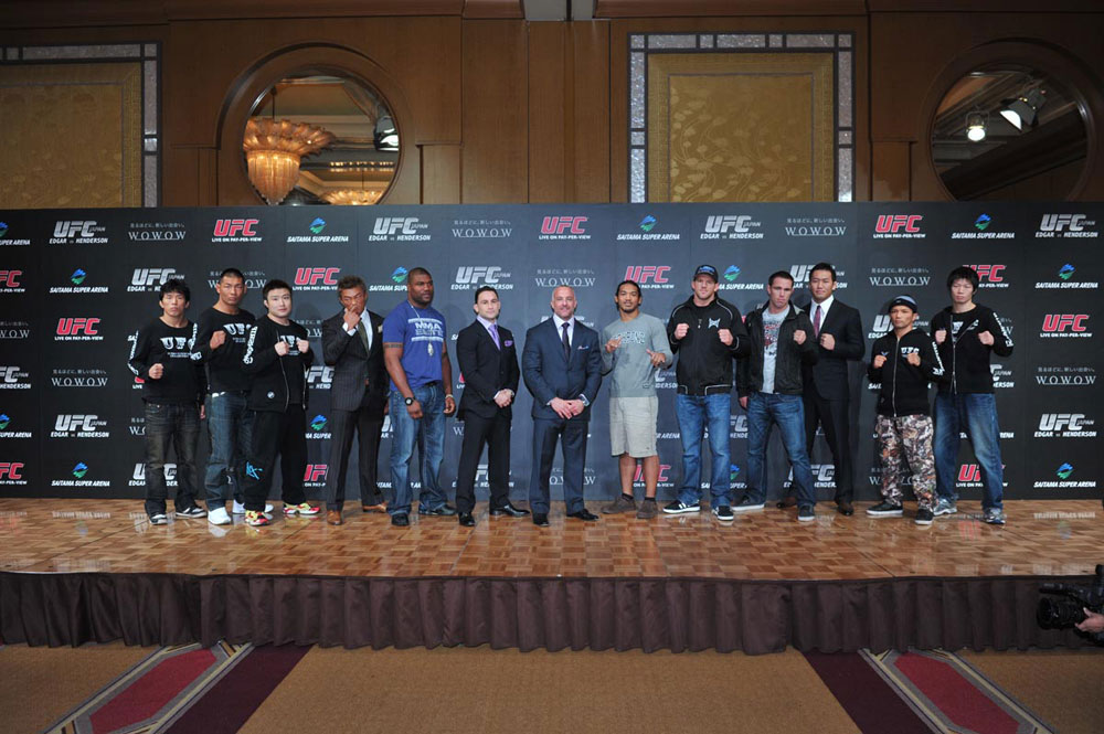 (L-R) Takeya Mizugaki, Riki Fukuda, Takanori Gomi, Yoshihiro Akiyama, Rampage Jackson, Frankie Edgar, UFC CEO Lorenzo Fertitta, Benson Henderson, Ryan Bader, Jake Shields, Yushin Okami, Norifumi "Kid" Yamamoto and Hatsu Hioki