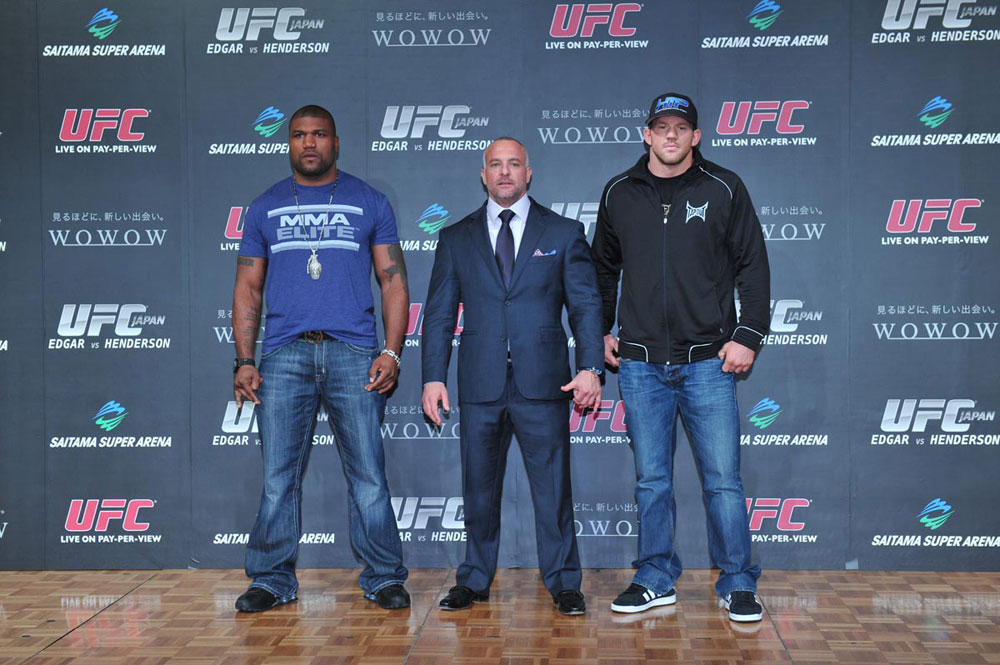 (L-R) Rampage Jackson, UFC CEO Lorenzo Fertitta and Ryan Bader