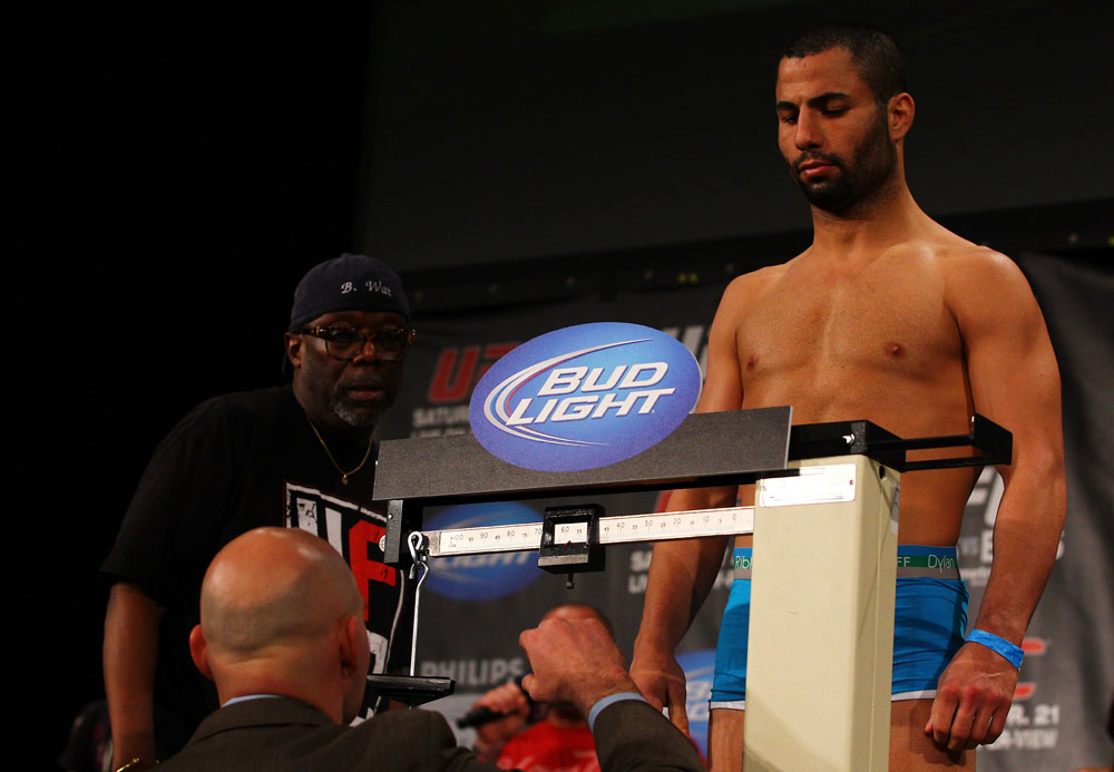ATLANTA, GA - APRIL 20: Lightweight fighter John Makdessi weighs in for his bout against Anthony Njokuani during the UFC 145 official weigh in at Fox Theatre on April 20, 2012 in Atlanta, Georgia. (Photo by Al Bello/Zuffa LLC/Zuffa LLC via Getty Images)