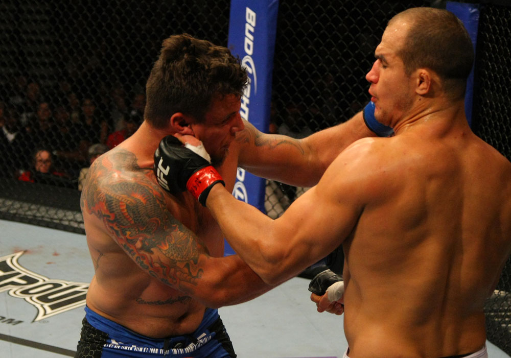 LAS VEGAS, NV - MAY 26:  Junior dos Santos (R) punches Frank Mir during the Heavyweight Championship bout at UFC 146 at MGM Grand Garden Arena on May 26, 2012 in Las Vegas, Nevada. (Photo by Donald Miralle/Zuffa LLC/Zuffa LLC via Getty Images)