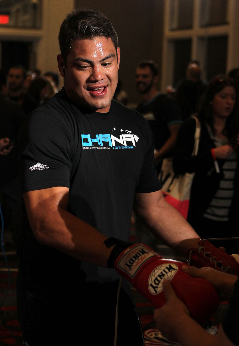 LAS VEGAS, NV - MAY 23: Shane Del Rosario works out for the media and fans during the UFC 146 Open Workouts at MGM Grand on May 23, 2012 in Las Vegas, Nevada. (Photo by Josh Hedges/Zuffa LLC/Zuffa LLC via Getty Images)