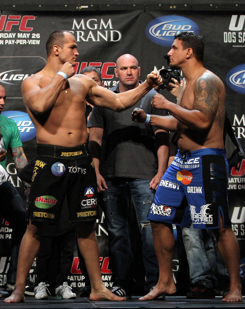 LAS VEGAS, NV - MAY 25: (L-R) UFC Heavyweight Champion Junior dos Santos and challenger Frank Mir face off during the UFC 146 official weigh in at the MGM Grand Garden Arena on May 25, 2012 in Las Vegas, Nevada. (Photo by Josh Hedges/Zuffa LLC/Zuffa LLC via Getty Images)