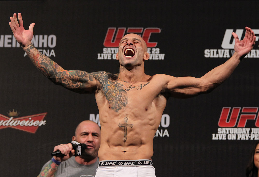 BELO HORIZONTE, BRAZIL - JUNE 22:   Wagner Campos makes weight during the UFC 147 weigh in at Est&Atilde;&iexcl;dio Jornalista Felipe Drummond on June 22, 2012 in Belo Horizonte, Brazil.  (Photo by Josh Hedges/Zuffa LLC/Zuffa LLC via Getty Images)