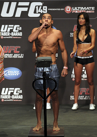 UFC149_Weighins_085.jpg