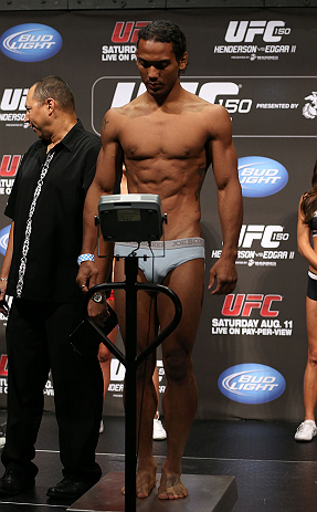 DENVER, CO - AUGUST 10: Benson Henderson makes weight during the UFC 150 weigh in at Pepsi Center on August 10, 2012 in Denver, Colorado. (Photo by Josh Hedges/Zuffa LLC/Zuffa LLC via Getty Images)