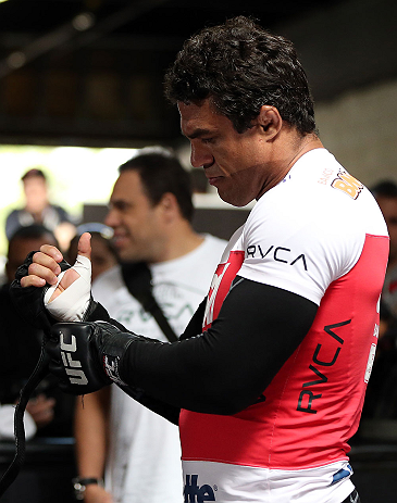 TORONTO, CANADA - SEPTEMBER 19: Vitor Belfort works out for fans and media during the UFC 152 open workouts at Xtreme Couture Gym on September 19, 2012 in Toronto, Ontario, Canada. (Photo by Josh Hedges/Zuffa LLC/Zuffa LLC via Getty Images)