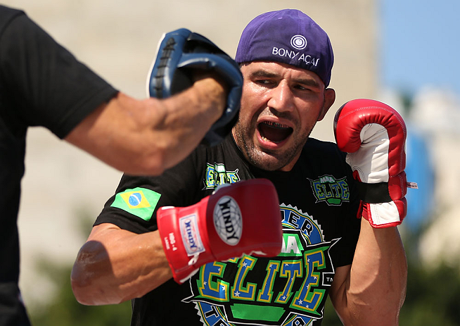 RIO DE JANEIRO, BRAZIL - OCTOBER 10: Glover Teixeira works out for fans and media during an open training session ahead of UFC 153 at Arcos da Lapa: Praca Cardeal Camara on October 10, 2012 in Rio de Janeiro, Brazil. (Photo by Josh Hedges/Zuffa LLC/Zuffa LLC via Getty Images)