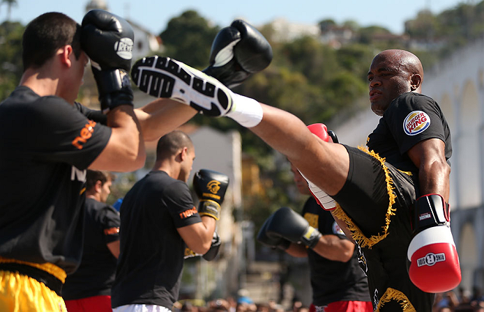 RIO DE JANEIRO, BRAZIL - OCTOBER 10: Anderson Silva works out for fans and media during an open training session ahead of UFC 153 at Arcos da Lapa: Praca Cardeal Camara on October 10, 2012 in Rio de Janeiro, Brazil. (Photo by Josh Hedges/Zuffa LLC/Zuffa LLC via Getty Images)