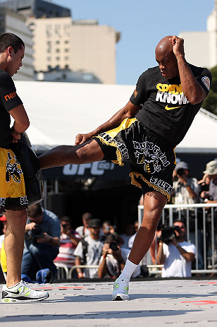 RIO DE JANEIRO, BRAZIL - OCTOBER 10: Anderson Silva works out for fans and media during an open training session ahead of UFC 153 at Arcos da Lapa: Praca Cardeal Camara on October 10, 2012 in Rio de Janeiro, Brazil. (Photo by Josh Hedges/Zuffa LLC/Zuffa LLC via Getty Images)