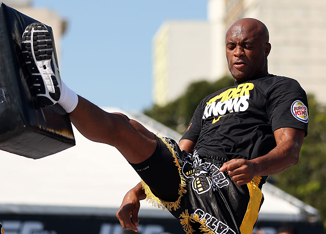 RIO DE JANEIRO, BRAZIL - OCTOBER 10: Anderson Silva works out for fans and media during an open training session ahead of UFC 153 at Arcos da Lapa: Praca Cardeal Camara on October 10, 2012 in Rio de Janeiro, Brazil. (Photo by Josh Hedges/Zuffa LLC/Zuffa LLC via Getty Images)