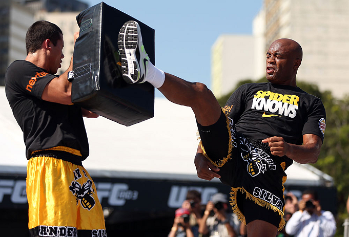 RIO DE JANEIRO, BRAZIL - OCTOBER 10: Anderson Silva works out for fans and media during an open training session ahead of UFC 153 at Arcos da Lapa: Praca Cardeal Camara on October 10, 2012 in Rio de Janeiro, Brazil. (Photo by Josh Hedges/Zuffa LLC/Zuffa LLC via Getty Images)