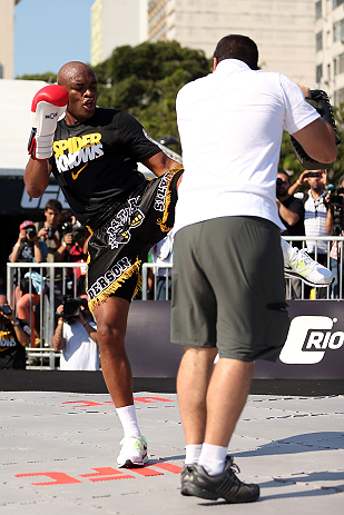 RIO DE JANEIRO, BRAZIL - OCTOBER 10: Anderson Silva works out for fans and media during an open training session ahead of UFC 153 at Arcos da Lapa: Praca Cardeal Camara on October 10, 2012 in Rio de Janeiro, Brazil. (Photo by Josh Hedges/Zuffa LLC/Zuffa LLC via Getty Images)