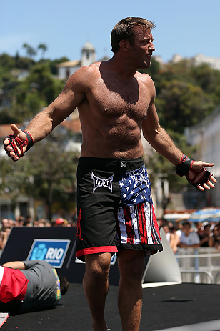 RIO DE JANEIRO, BRAZIL - OCTOBER 10: Stephan Bonnar works out for fans and media during an open training session ahead of UFC 153 at Arcos da Lapa: Praca Cardeal Camara on October 10, 2012 in Rio de Janeiro, Brazil. (Photo by Josh Hedges/Zuffa LLC/Zuffa LLC via Getty Images)