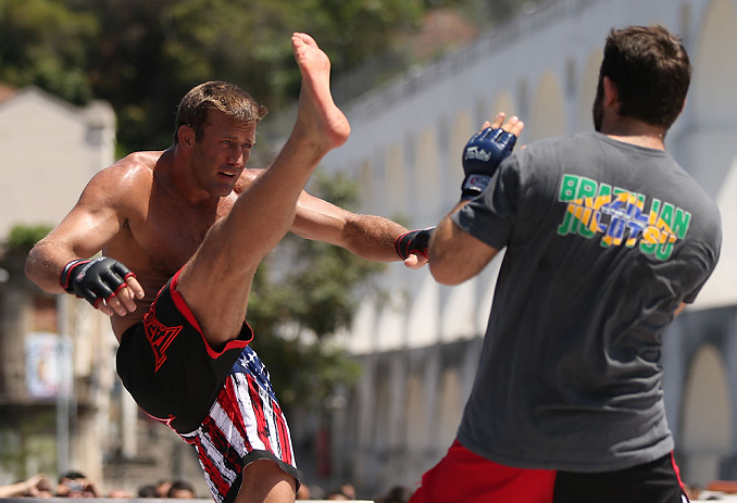 RIO DE JANEIRO, BRAZIL - OCTOBER 10: Stephan Bonnar works out for fans and media during an open training session ahead of UFC 153 at Arcos da Lapa: Praca Cardeal Camara on October 10, 2012 in Rio de Janeiro, Brazil. (Photo by Josh Hedges/Zuffa LLC/Zuffa LLC via Getty Images)