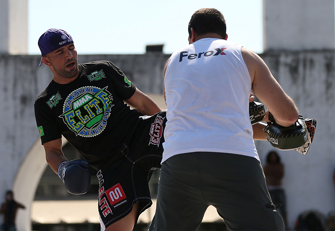 RIO DE JANEIRO, BRAZIL - OCTOBER 10: Glover Teixeira works out for fans and media during an open training session ahead of UFC 153 at Arcos da Lapa: Praca Cardeal Camara on October 10, 2012 in Rio de Janeiro, Brazil. (Photo by Josh Hedges/Zuffa LLC/Zuffa LLC via Getty Images)