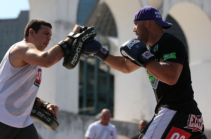 RIO DE JANEIRO, BRAZIL - OCTOBER 10: Glover Teixeira works out for fans and media during an open training session ahead of UFC 153 at Arcos da Lapa: Praca Cardeal Camara on October 10, 2012 in Rio de Janeiro, Brazil. (Photo by Josh Hedges/Zuffa LLC/Zuffa LLC via Getty Images)