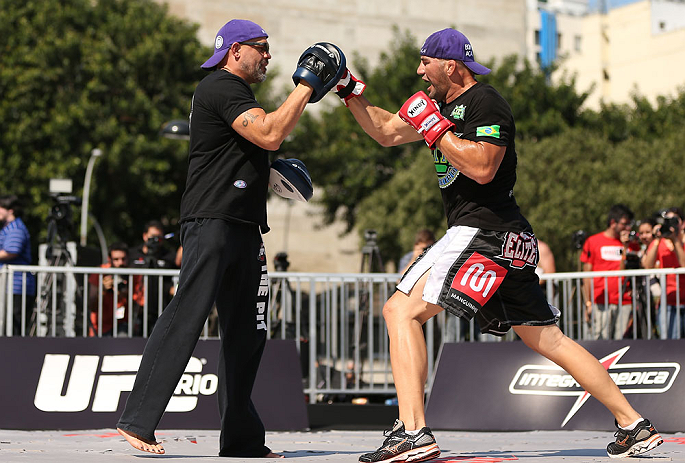 RIO DE JANEIRO, BRAZIL - OCTOBER 10: Glover Teixeira works out for fans and media during an open training session ahead of UFC 153 at Arcos da Lapa: Praca Cardeal Camara on October 10, 2012 in Rio de Janeiro, Brazil. (Photo by Josh Hedges/Zuffa LLC/Zuffa LLC via Getty Images)