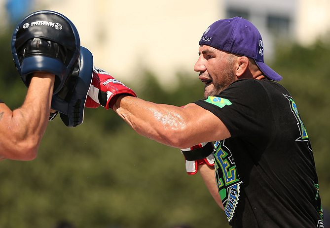 RIO DE JANEIRO, BRAZIL - OCTOBER 10: Glover Teixeira works out for fans and media during an open training session ahead of UFC 153 at Arcos da Lapa: Praca Cardeal Camara on October 10, 2012 in Rio de Janeiro, Brazil. (Photo by Josh Hedges/Zuffa LLC/Zuffa LLC via Getty Images)