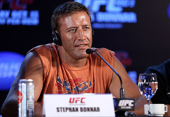 RIO DE JANEIRO, BRAZIL - OCTOBER 11:  Stephan Bonnar interacts with media during a press conference ahead of UFC 153 at Windsor Barra Hotel on October 11, 2012 in Rio de Janeiro, Brazil.  (Photo by Josh Hedges/Zuffa LLC/Zuffa LLC via Getty Images)