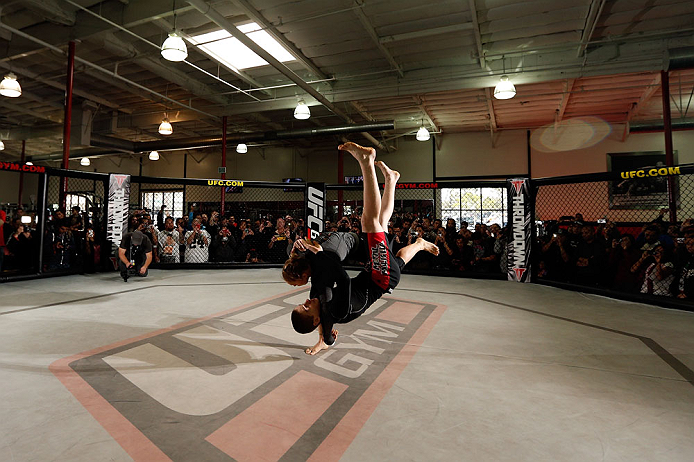 TORRANCE, CA - FEBRUARY 20:  Ronda Rousey conducts an open training session for fans and media at the UFC Gym on February 20, 2013 in Torrance, California.  (Photo by Josh Hedges/Zuffa LLC/Zuffa LLC via Getty Images)