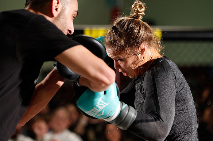 TORRANCE, CA - FEBRUARY 20:  Ronda Rousey conducts an open training session for fans and media at the UFC Gym on February 20, 2013 in Torrance, California.  (Photo by Josh Hedges/Zuffa LLC/Zuffa LLC via Getty Images)
