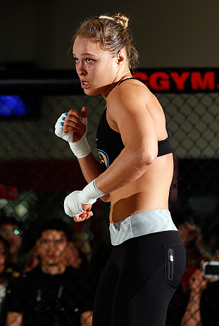 TORRANCE, CA - FEBRUARY 20:  Ronda Rousey conducts an open training session for fans and media at the UFC Gym on February 20, 2013 in Torrance, California.  (Photo by Josh Hedges/Zuffa LLC/Zuffa LLC via Getty Images)