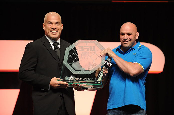 LAS VEGAS, NV - JULY 7:   (L-R) Tito Ortiz accepts the UFC Hall of Fame trophy from UFC President Dana White during the UFC Fan Expo at the Mandalay Bay Convention Center on July 7, 2012 in Las Vegas, Nevada.  (Photo by Al Powers/Zuffa LLC/Zuffa LLC via Getty Images)  *** Local Caption ***