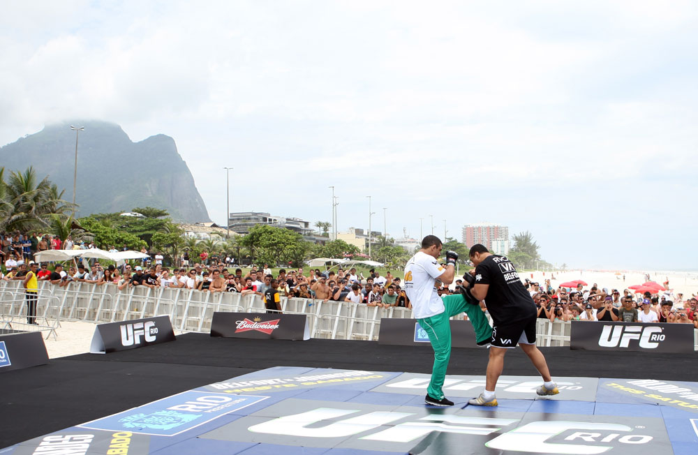 RIO DE JANEIRO, BRAZIL - JANUARY 11:  Vitor Belfort works out for the media and fans during the UFC 142 Open Workouts at Barra de Tijuca Beach on January 11, 2012 in Rio de Janeiro, Brazil.  (Photo by Josh Hedges/Zuffa LLC/Zuffa LLC via Getty Images)