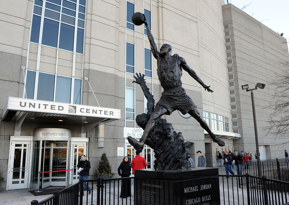 CHICAGO, IL - JANUARY 28:  Fans line up outside the arena before the UFC on FOX event at United Center on January 28, 2012 in Chicago, Illinois.  (Photo by Kari Hubert/Zuffa LLC/Zuffa LLC via Getty Images)