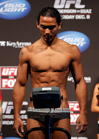 SEATTLE, WA - DECEMBER 07:  Benson Henderson weighs in during the official UFC on FOX weigh in on December 7, 2012 at Key Arena in Seattle, Washington.  (Photo by Josh Hedges/Zuffa LLC/Zuffa LLC via Getty Images)