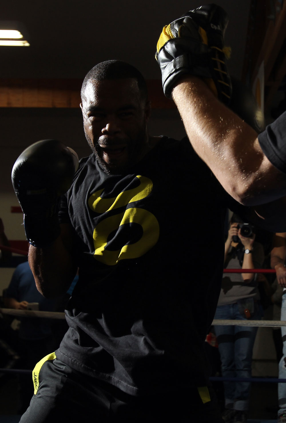 CHICAGO, IL - JANUARY 25: Rashad Evans works out for the media during the UFC on FOX open workouts at the Chicago Boxing Club on January 25, 2012 in Chicago, Illinois. (Photo by Josh Hedges/Zuffa LLC/Zuffa LLC via Getty Images)